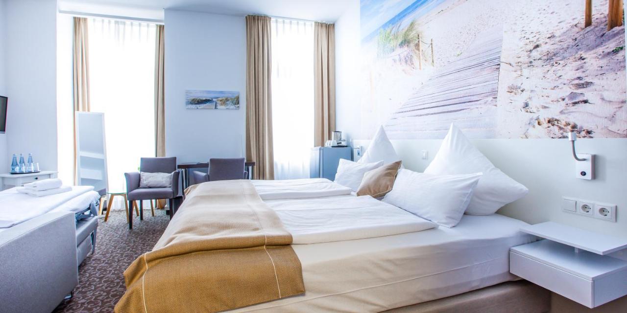 Hotel Das Kronprinz Troisdorf Buitenkant foto